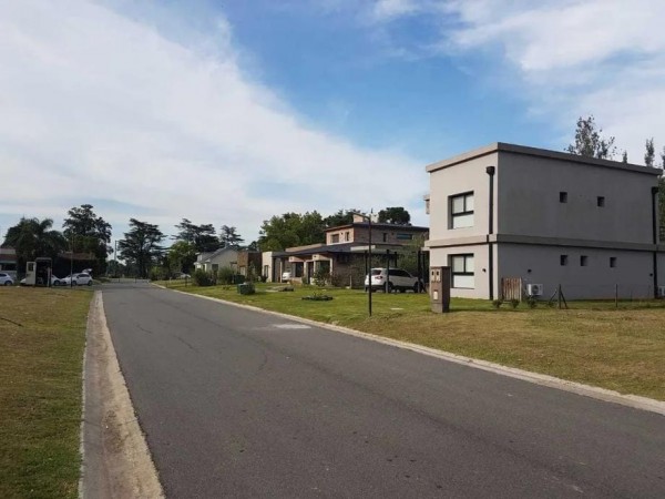 Lote en venta - Lomas Athletic Club