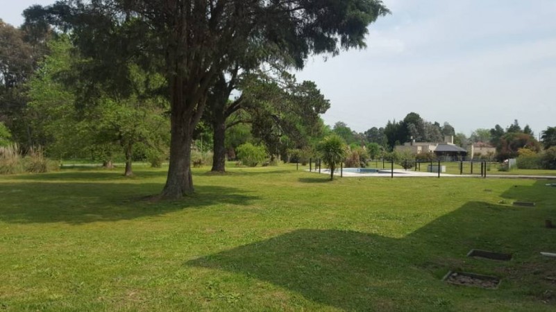 Maravillosa Casa en venta en dos lotes - Parque de las Naciones