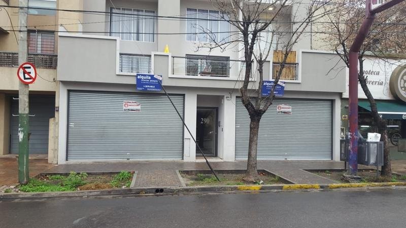 RETASADO!! Local Comercial