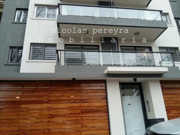 Alquiler de Hermoso dpto 2 ambientes con Cochera