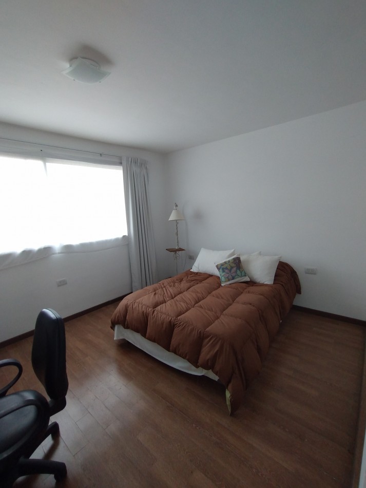 Maravillosa Casa en venta en dos lotes - Parque de las Naciones