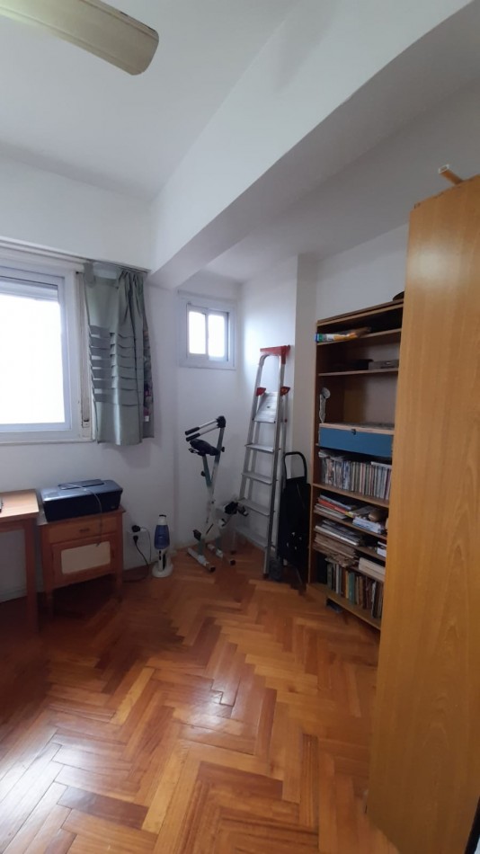 OPORTUNIDAD /DEPTO 4 AMB CON COCHERA