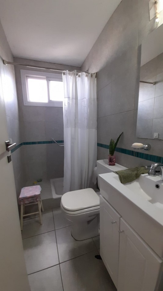 OPORTUNIDAD /DEPTO 4 AMB CON COCHERA