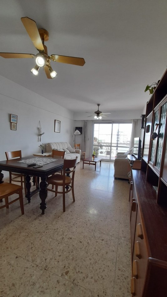 OPORTUNIDAD /DEPTO 4 AMB CON COCHERA