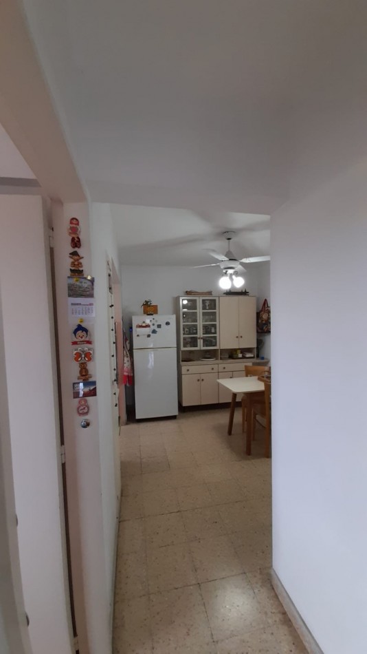 OPORTUNIDAD /DEPTO 4 AMB CON COCHERA