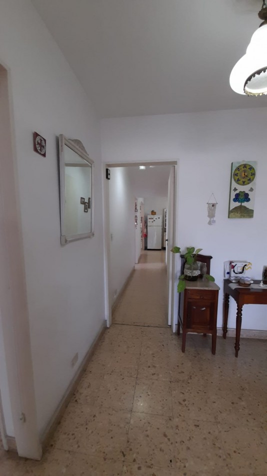 OPORTUNIDAD /DEPTO 4 AMB CON COCHERA