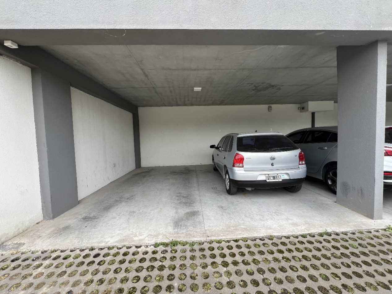 Departamento 3 ambientes  CON COCHERA.NUEVO QUILMES
