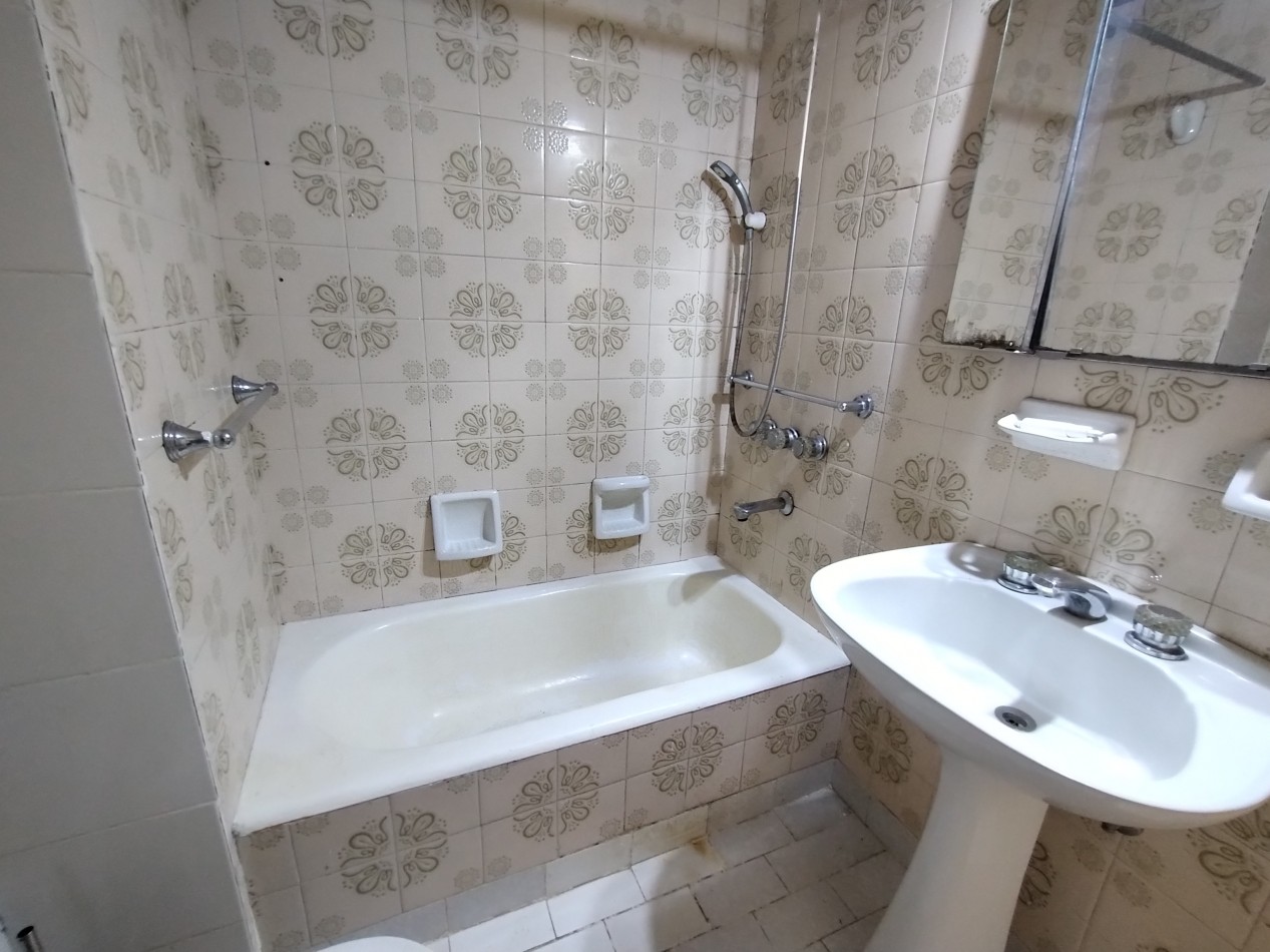 OPORTUNIDAD RETASADO DEPTO 3 AMBIENTES C/ COCHERA
