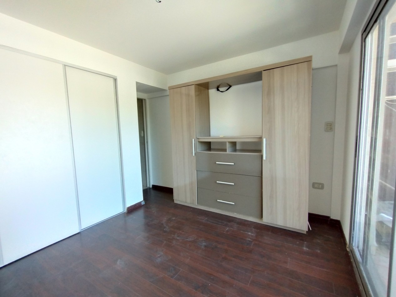 OPORTUNIDAD!! HERMOSO DPTO 2 AMBIENTES CON COCHERA Y TERRAZA PROPIA