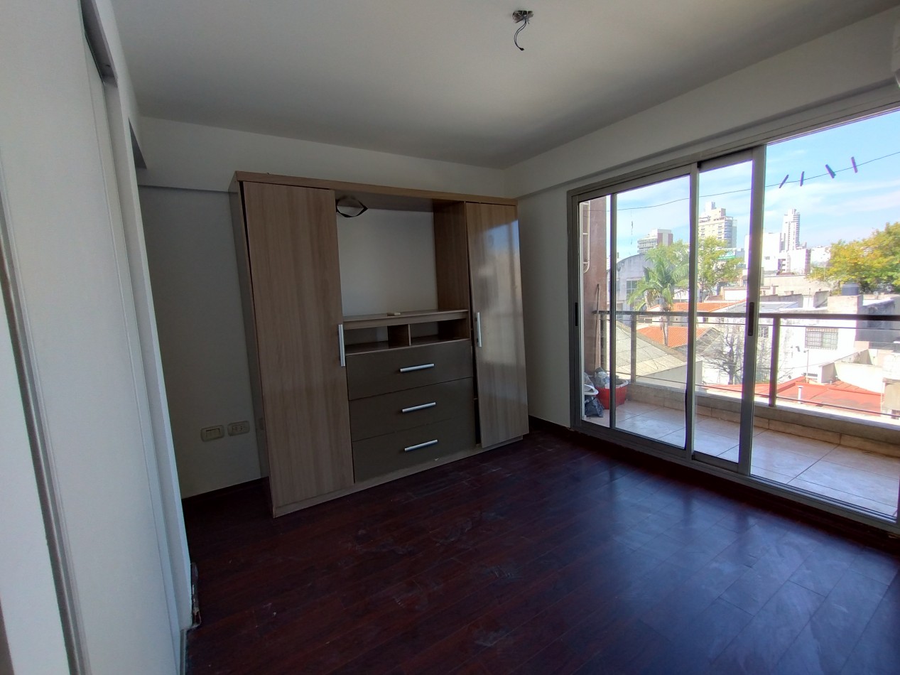OPORTUNIDAD!! HERMOSO DPTO 2 AMBIENTES CON COCHERA Y TERRAZA PROPIA