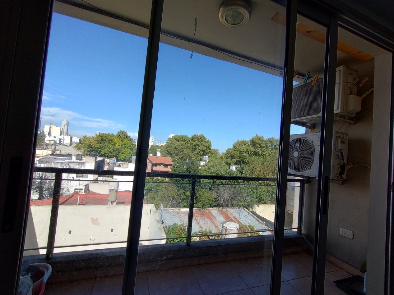 OPORTUNIDAD!! HERMOSO DPTO 2 AMBIENTES CON COCHERA Y TERRAZA PROPIA