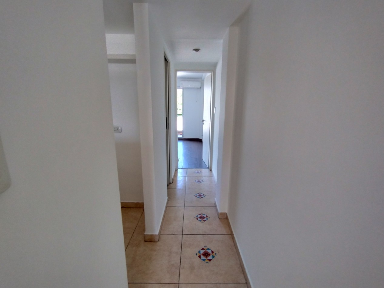 OPORTUNIDAD!! HERMOSO DPTO 2 AMBIENTES CON COCHERA Y TERRAZA PROPIA