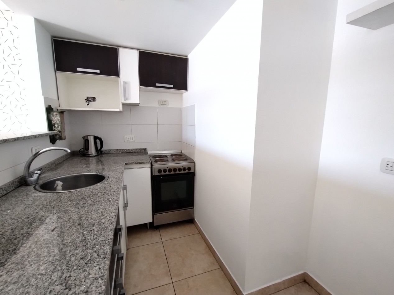 OPORTUNIDAD!! HERMOSO DPTO 2 AMBIENTES CON COCHERA Y TERRAZA PROPIA