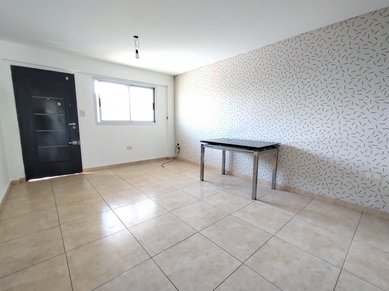OPORTUNIDAD!! HERMOSO DPTO 2 AMBIENTES CON COCHERA Y TERRAZA PROPIA