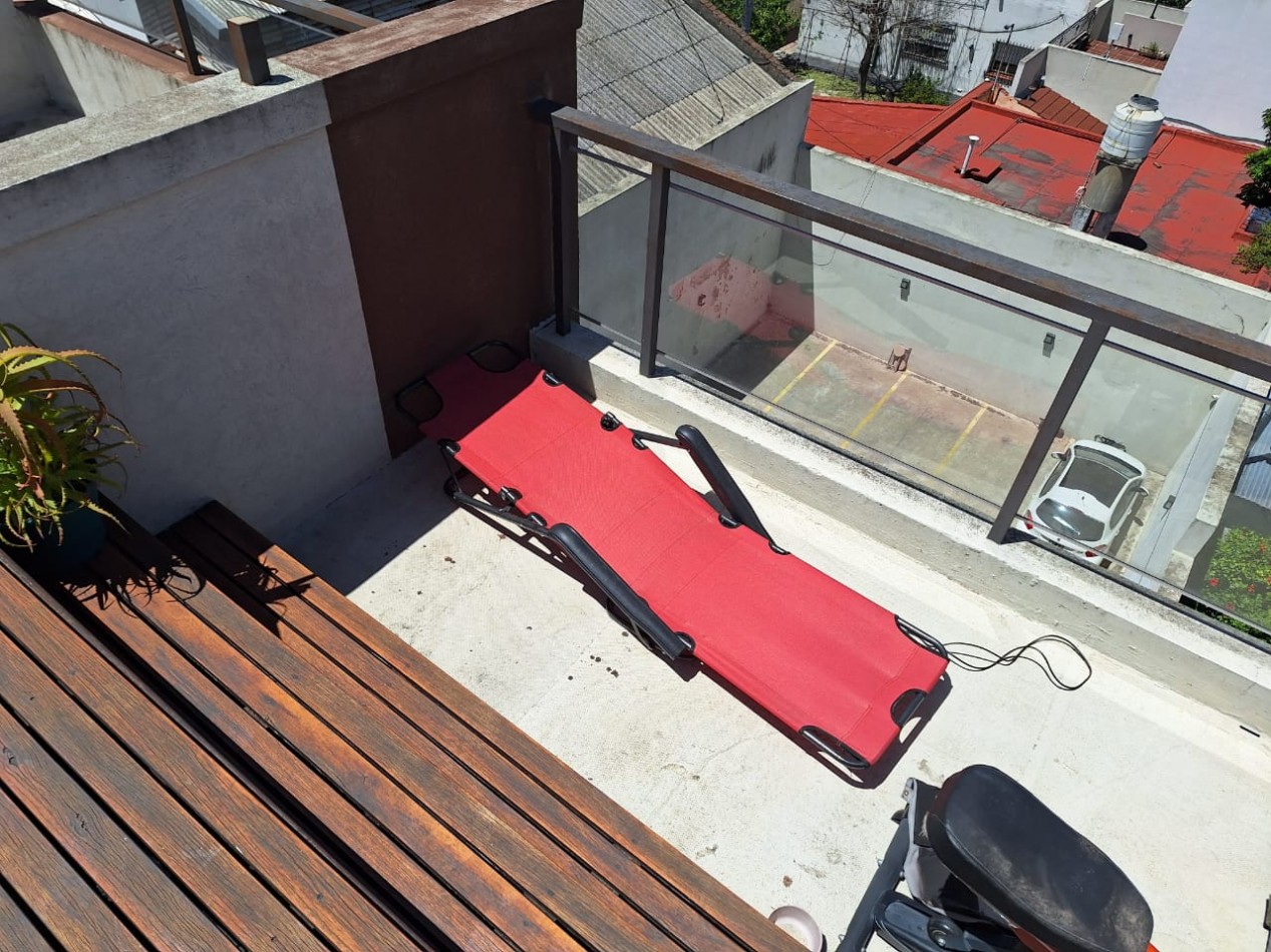 OPORTUNIDAD!! HERMOSO DPTO 2 AMBIENTES CON COCHERA Y TERRAZA PROPIA
