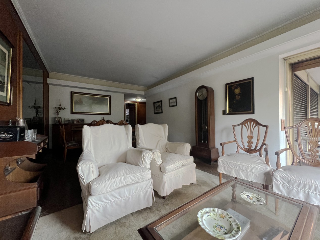 DEPARTAMENTO EXCEPCIONAL 5 AMBIENTES CON COCHERA