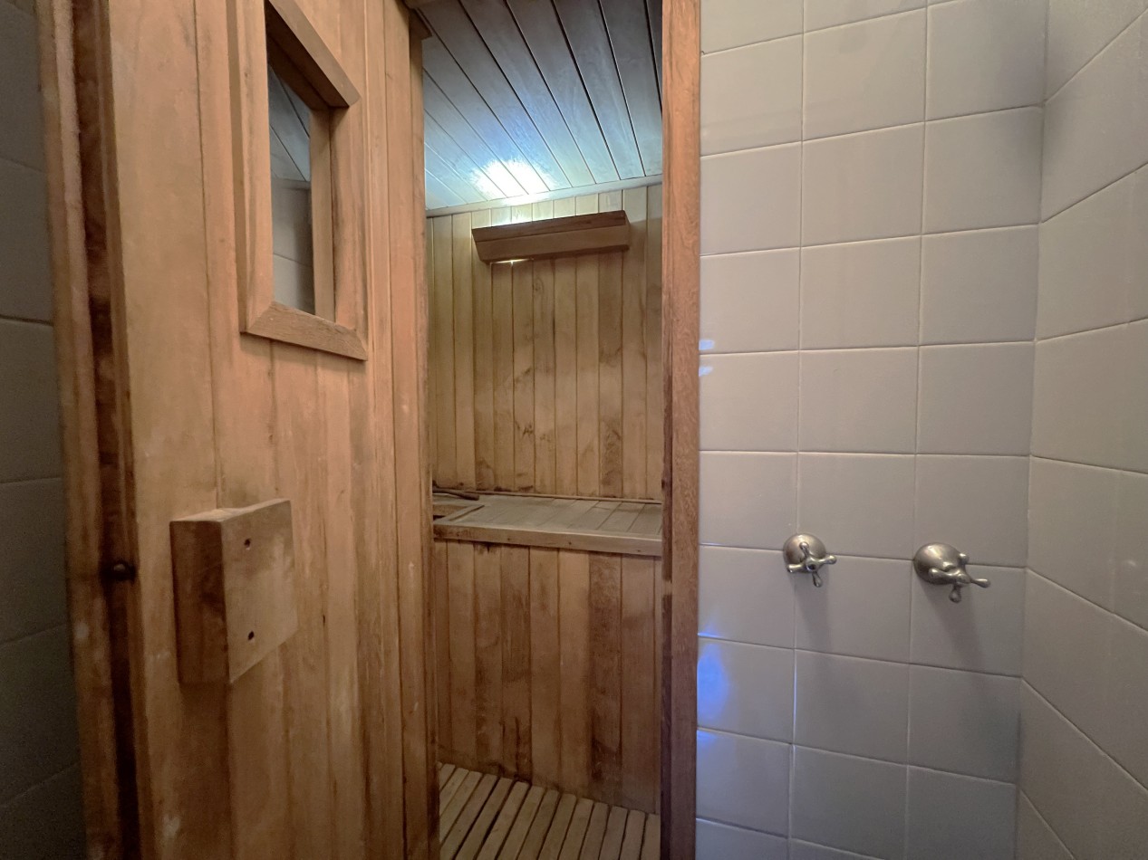 DEPARTAMENTO EXCEPCIONAL 5 AMBIENTES CON COCHERA