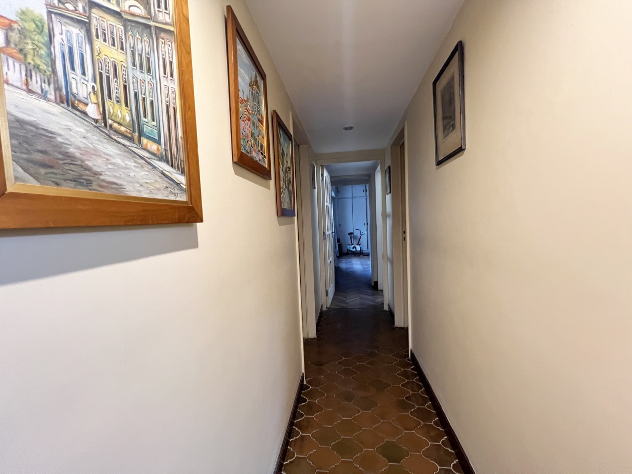 DEPARTAMENTO EXCEPCIONAL 5 AMBIENTES CON COCHERA