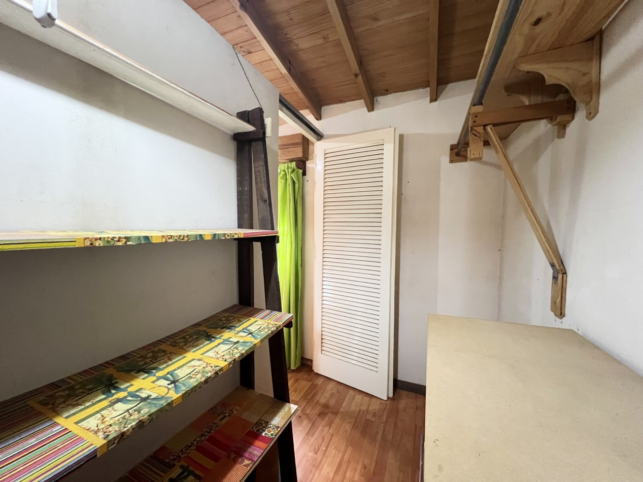 CASA 3 AMBIENTES CON DOS COCHERAS