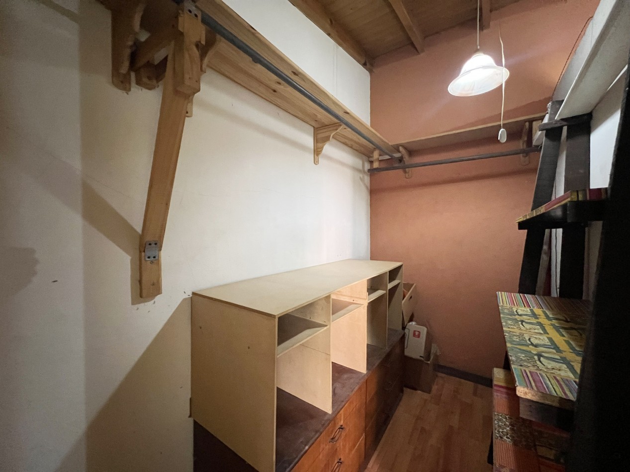 CASA 3 AMBIENTES CON DOS COCHERAS
