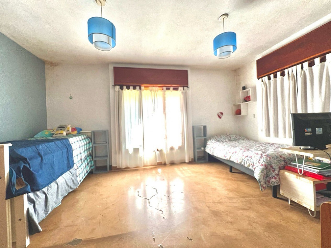 CASA 5 AMBIENTES