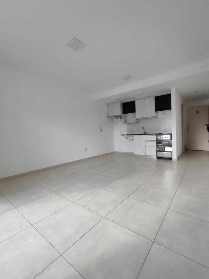 2 AMBIENTES TIPO DUPLEX CON TERRAZA Y BALCON