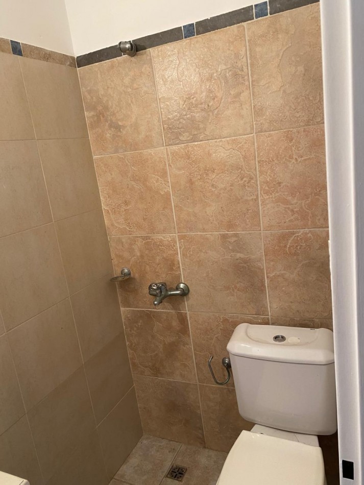 OPORTUNIDAD .Triplex de 3 ambientes dentro de Complejo Los Jardines