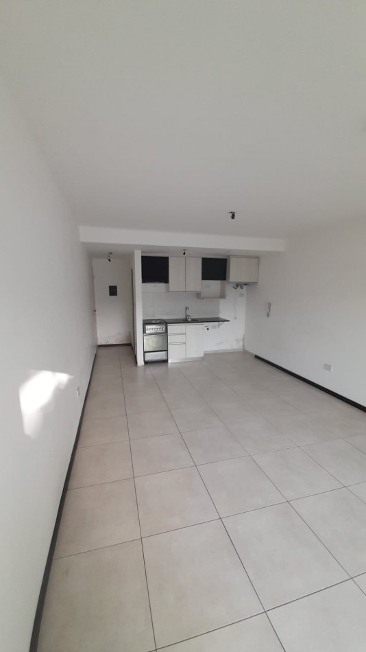 Monoambiente apto vivienda y profesional bolivar 155