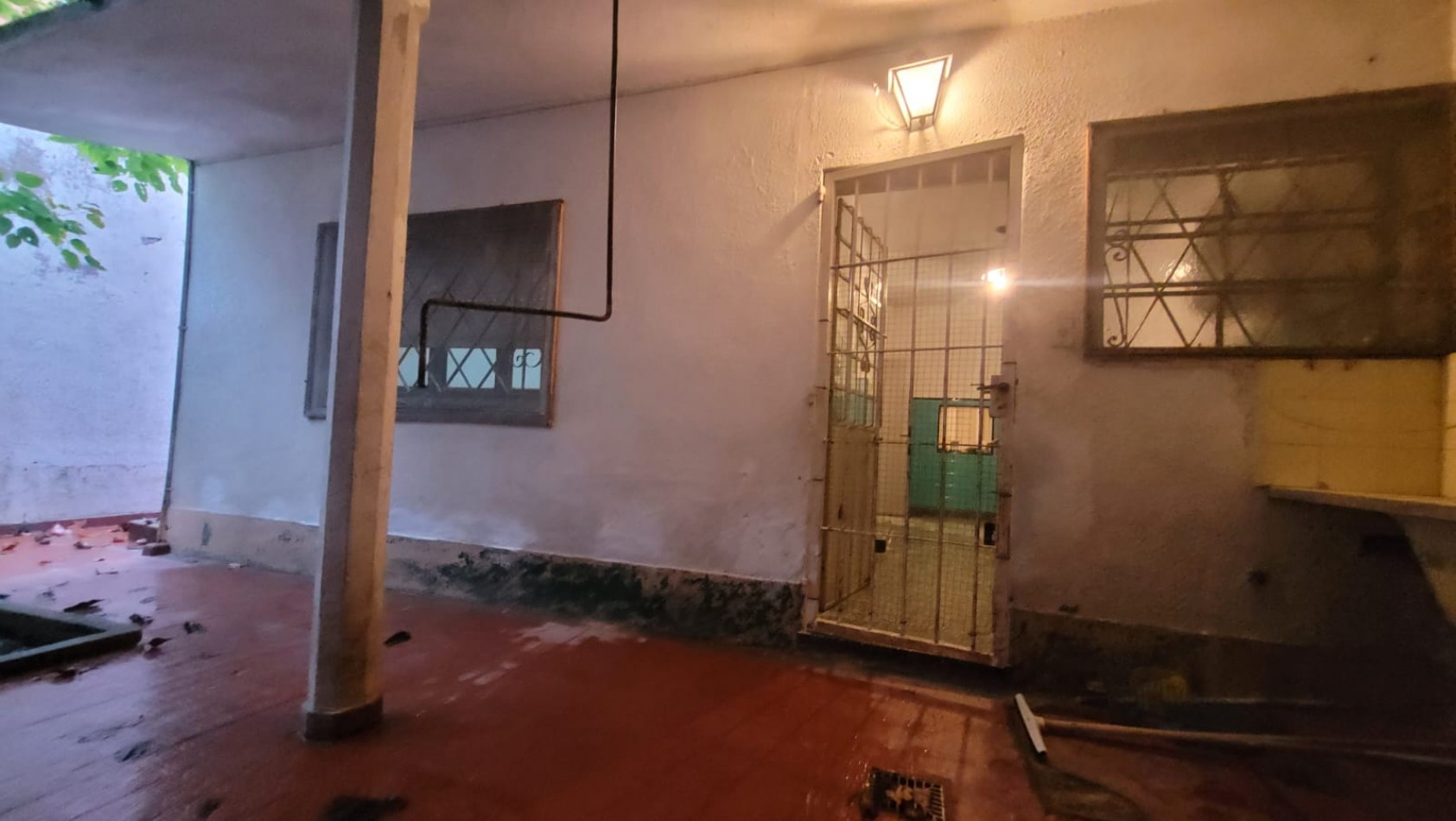 Casa en alquiler Gascon al 400