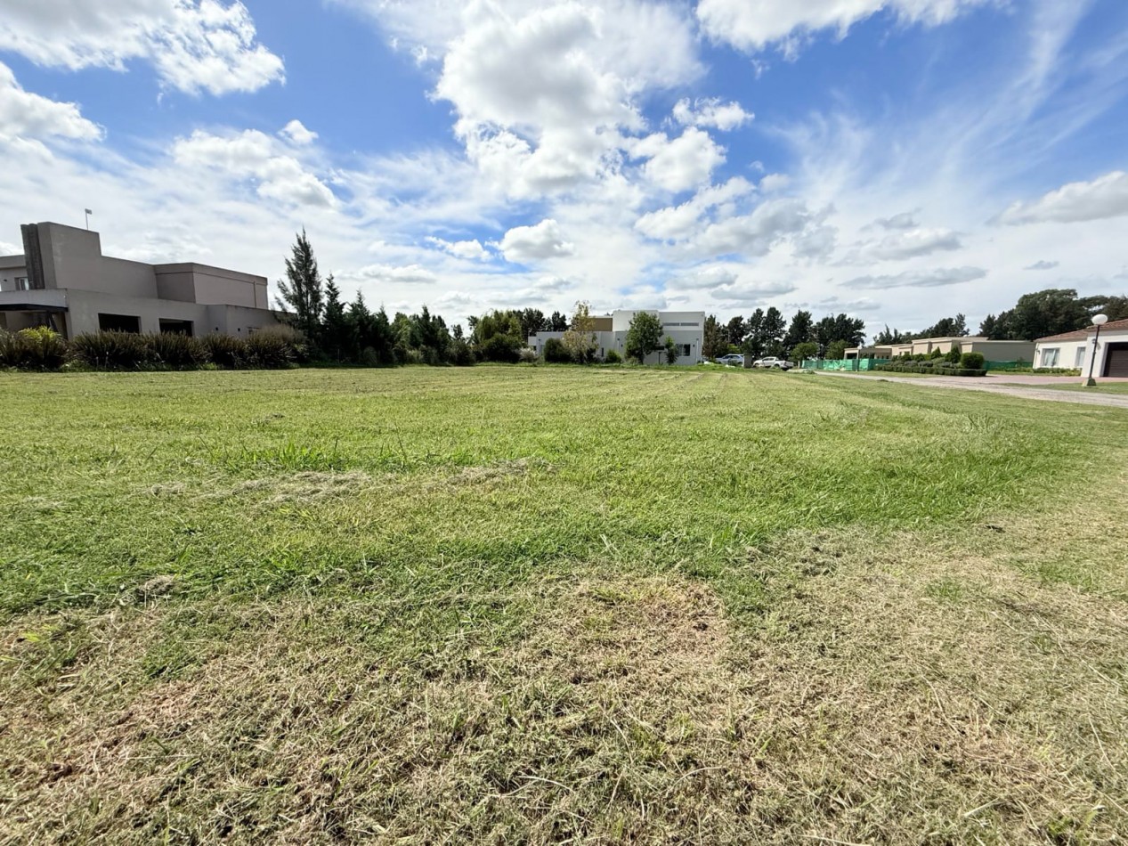 TERRENO EN  FINCAS DEL ALBA - RUTA 52