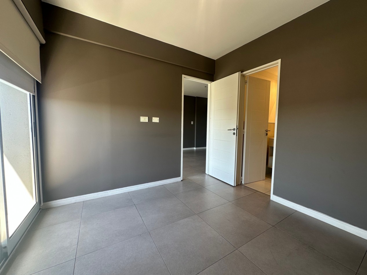 Hermoso departamento de dos ambientes en piso alto lomas de zamora
