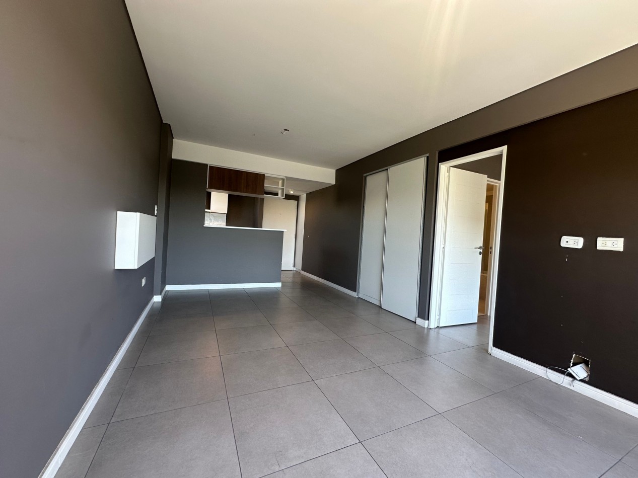 Hermoso departamento de dos ambientes en piso alto lomas de zamora