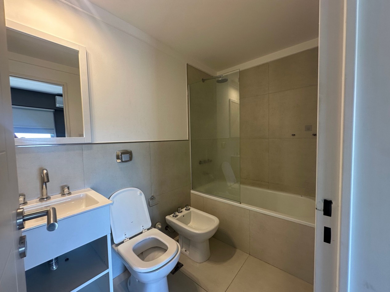 Hermoso departamento de dos ambientes en piso alto lomas de zamora