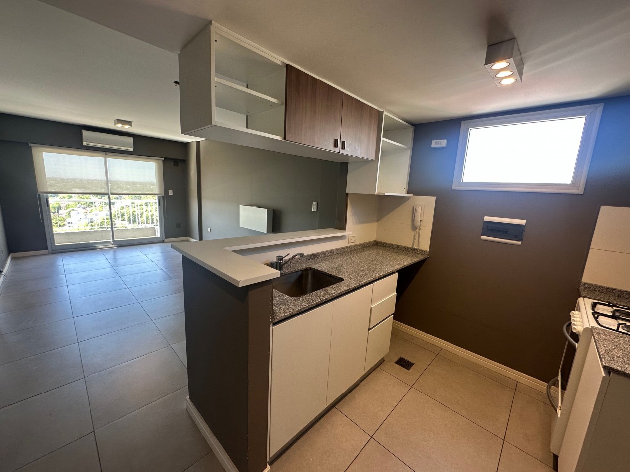 Hermoso departamento de dos ambientes en piso alto lomas de zamora