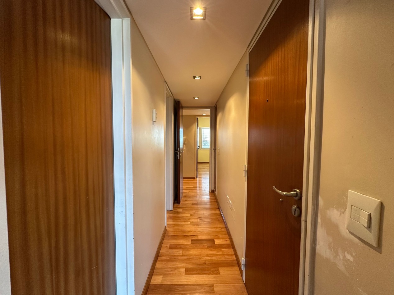 hermoso piso en las lomitas 4 ambientes con cochera