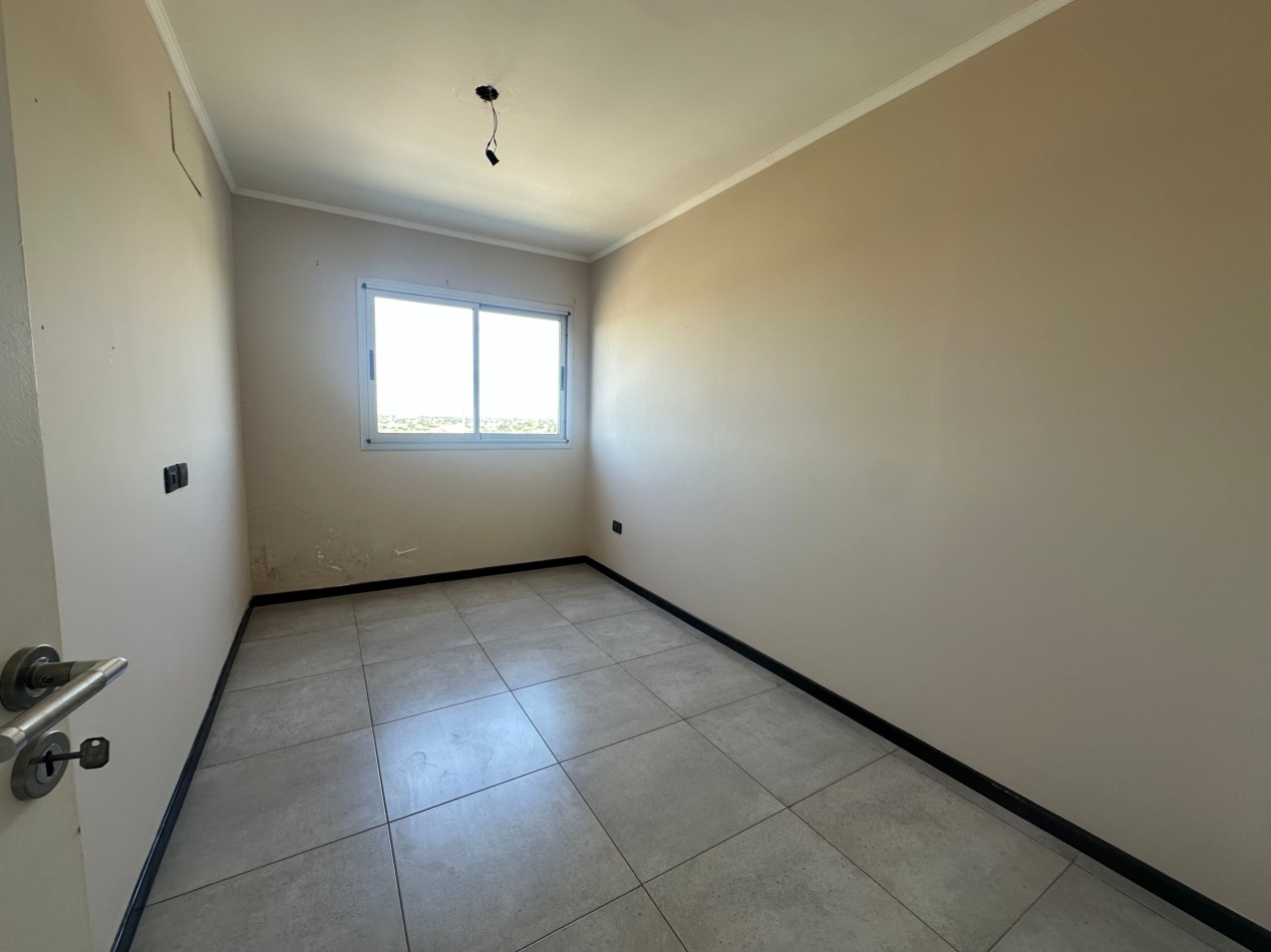 Alquiler 3 ambientes con cochera y amenities - Piso alto - Remedios de Escalada