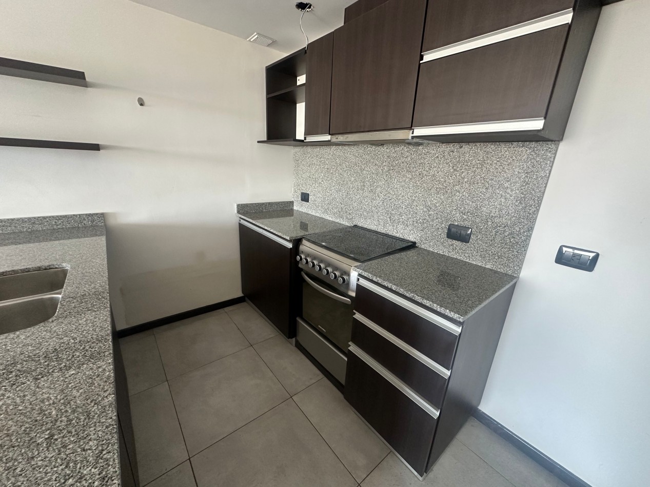 Alquiler 3 ambientes con cochera y amenities - Piso alto - Remedios de Escalada