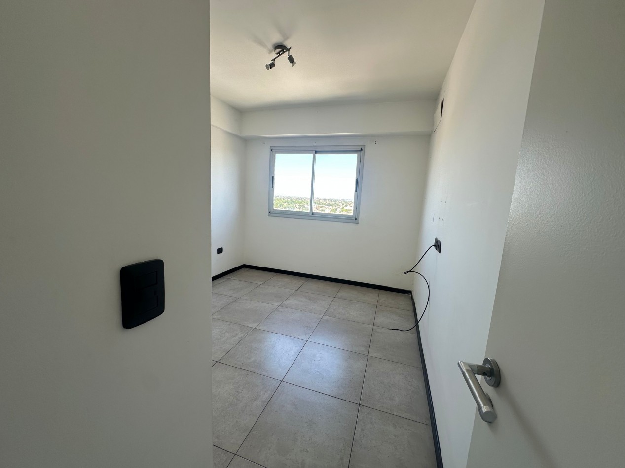 Alquiler 3 ambientes con cochera y amenities - Piso alto - Remedios de Escalada