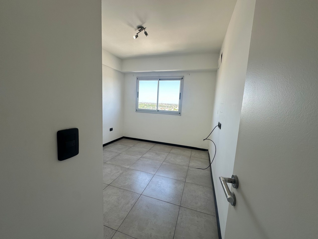 Alquiler 3 ambientes con cochera y amenities - Piso alto - Remedios de Escalada