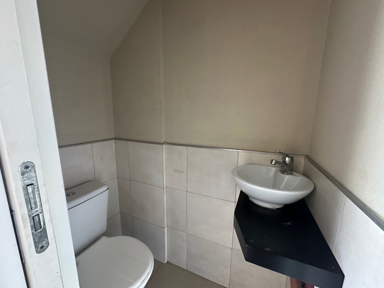 ALQUILER  DEPTO 2 AMBIENTES TIPO LOFT CON TERRAZA LOMAS PORTELA AL 200