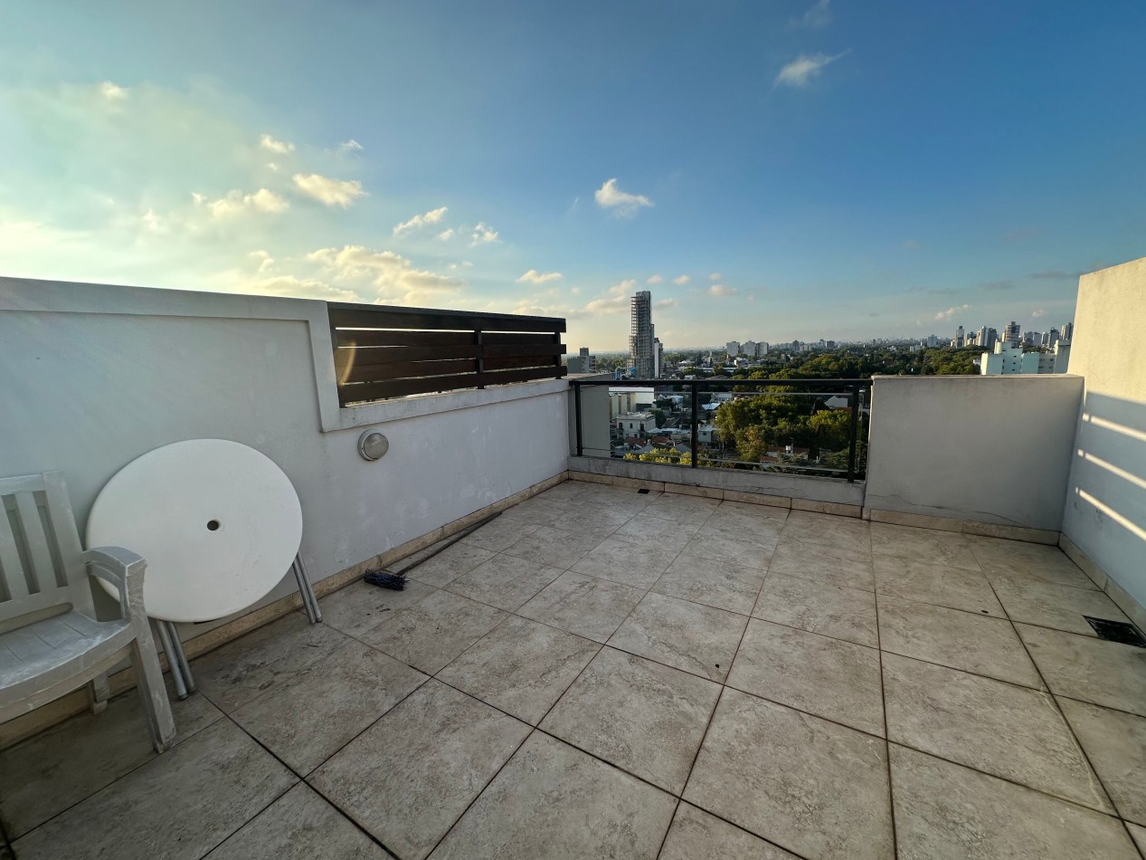 ALQUILER  DEPTO 2 AMBIENTES TIPO LOFT CON TERRAZA LOMAS PORTELA AL 200
