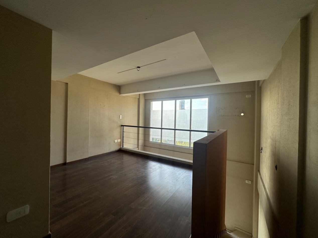 ALQUILER  DEPTO 2 AMBIENTES TIPO LOFT CON TERRAZA LOMAS PORTELA AL 200