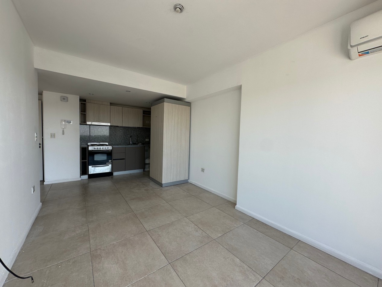 Hermoso departamento de 2 ambientes. remedios de escalada