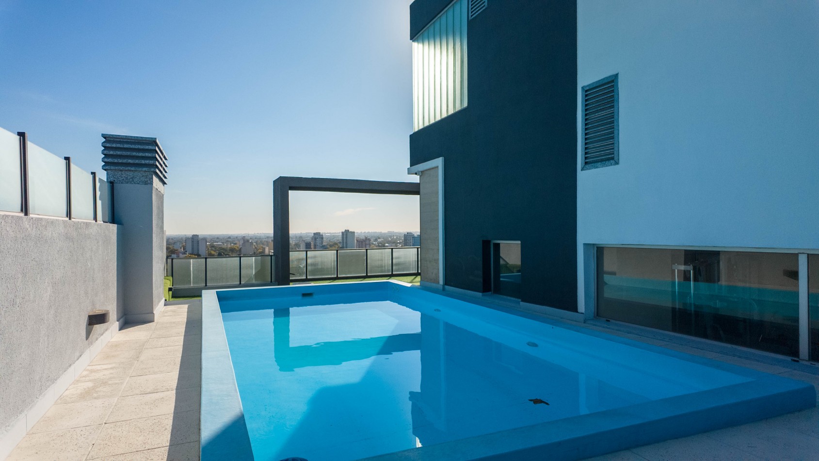VENTA 3 ambientes con cochera y amenities - Piso MEDIO - Remedios de Escalada