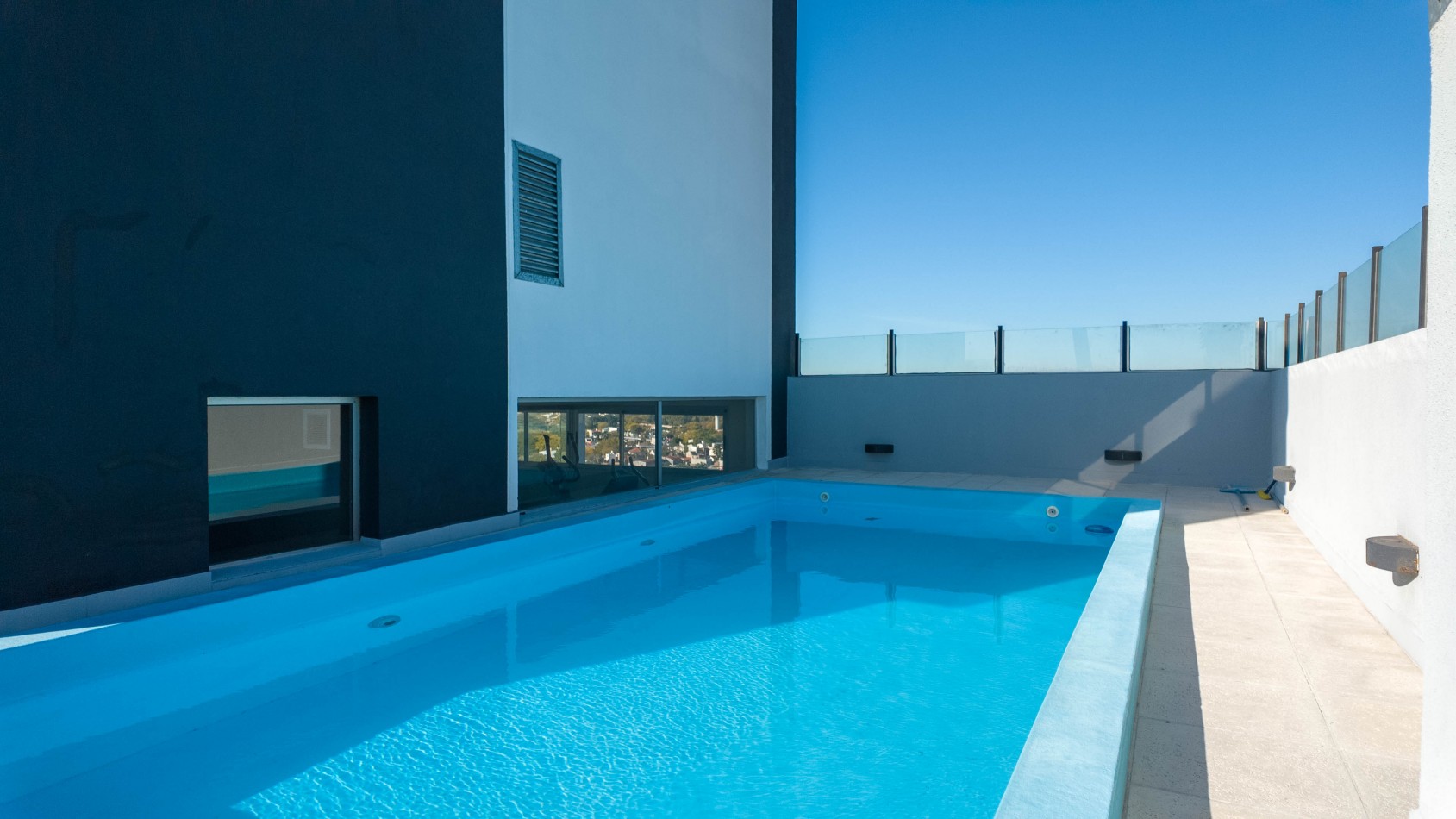 VENTA 3 ambientes con cochera y amenities - Piso MEDIO - Remedios de Escalada