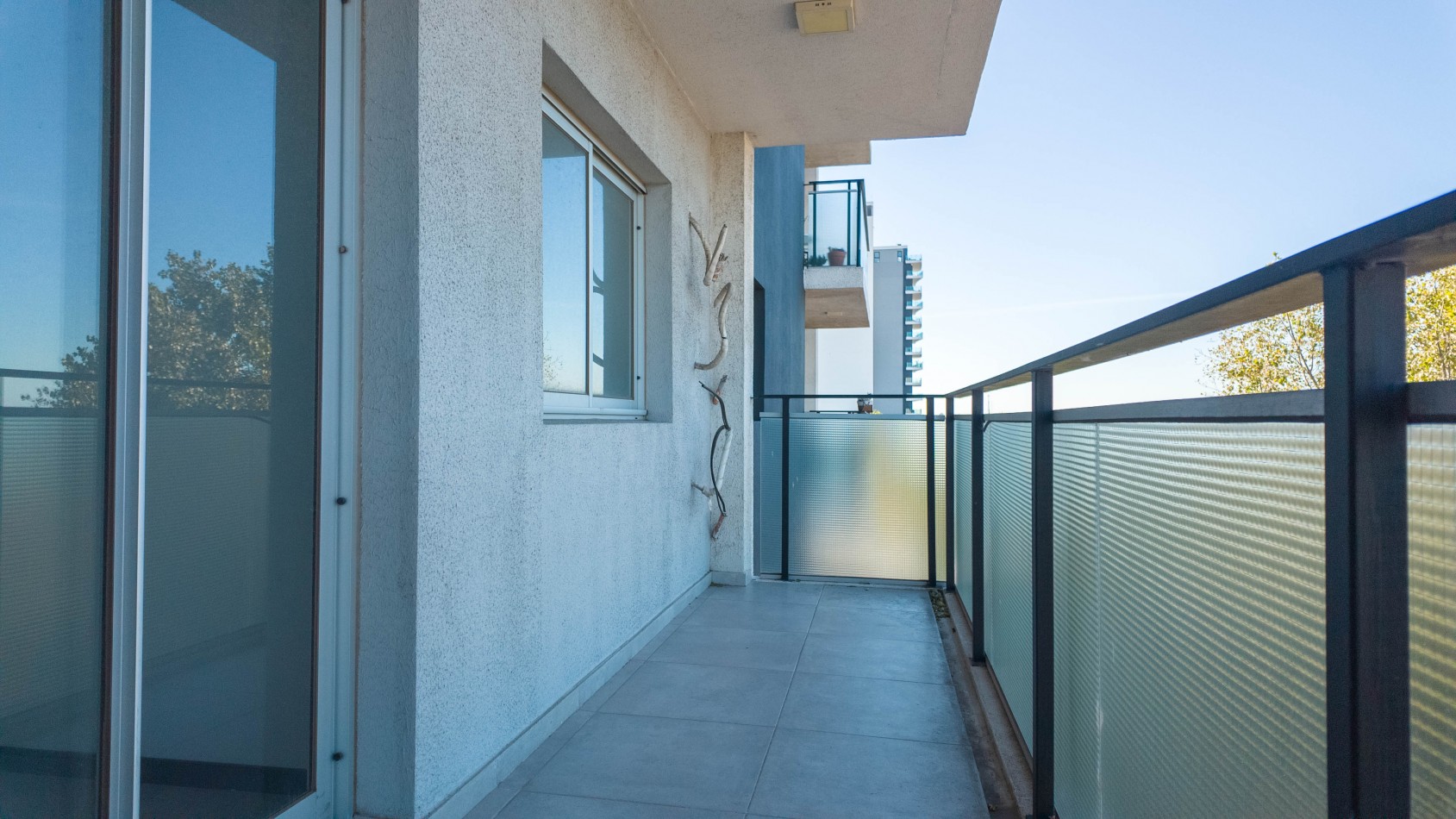 VENTA 3 ambientes con cochera y amenities - Piso MEDIO - Remedios de Escalada