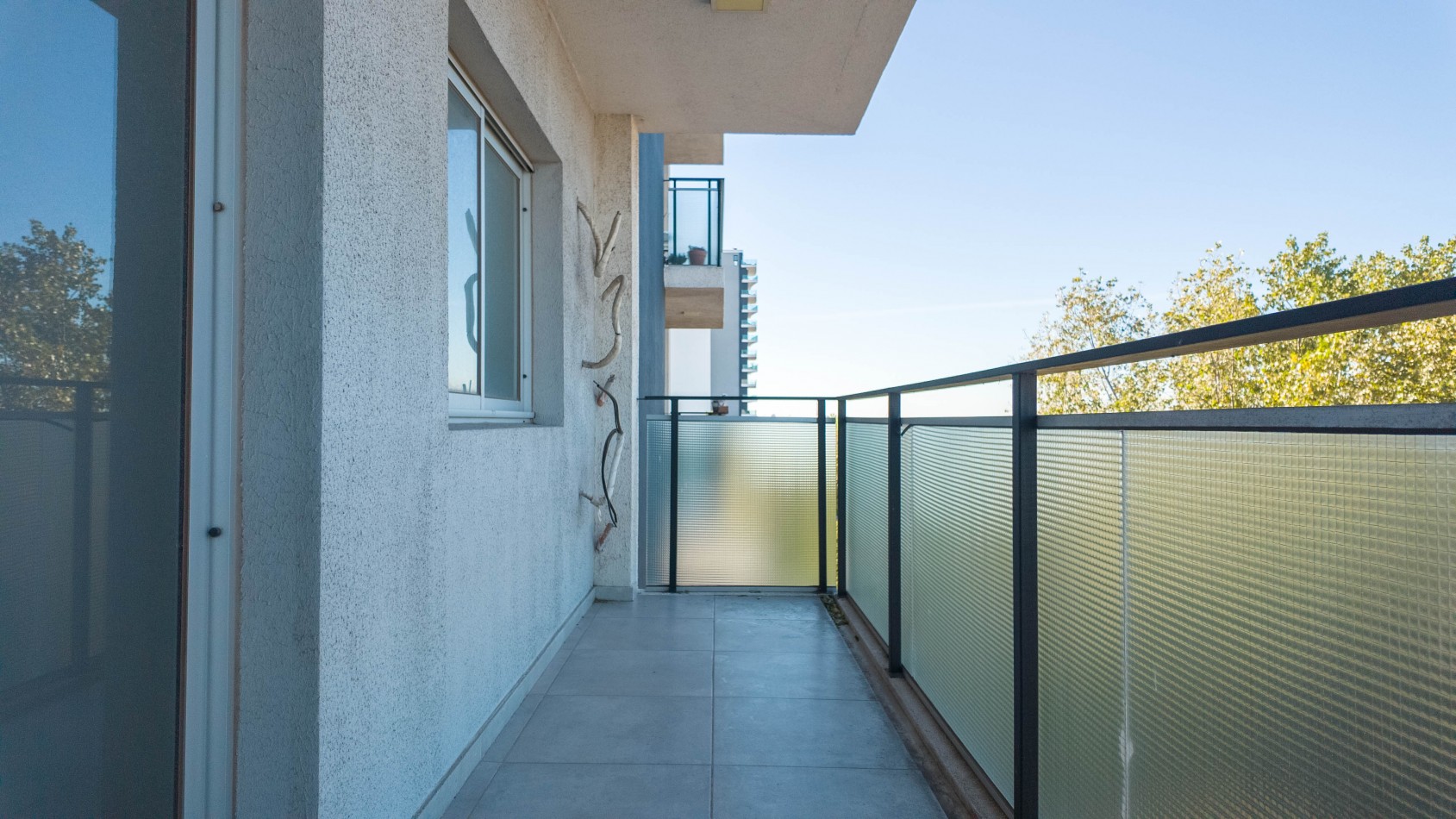 VENTA 3 ambientes con cochera y amenities - Piso MEDIO - Remedios de Escalada