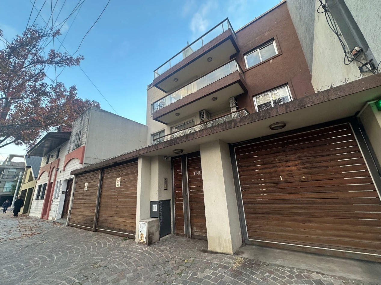  Dpto en PB con patio, parrilla y yacuzzi lomas de zamora