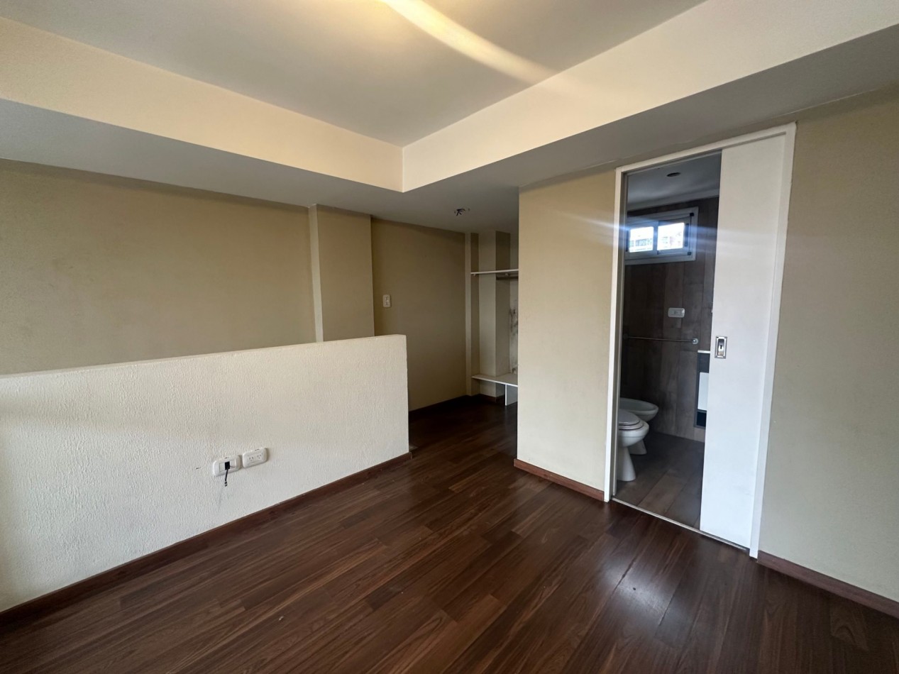 DEPARTAMENTO TIPO LOFT EN  ALQUILER DE 2 AMBIENTES CON TERRAZA PARRILLA YACUZZI  LOMAS CENTRO
