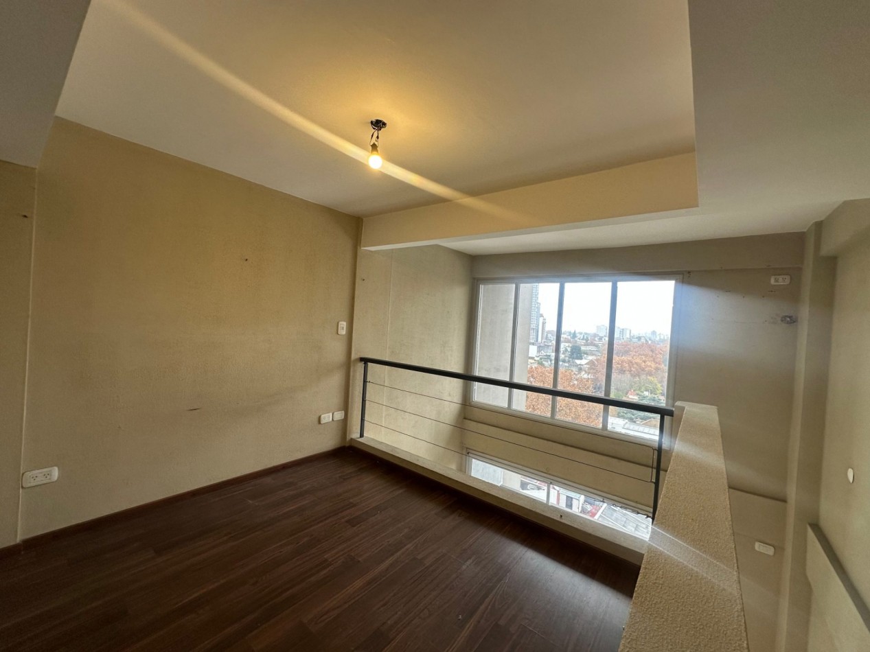 DEPARTAMENTO TIPO LOFT EN  ALQUILER DE 2 AMBIENTES CON TERRAZA PARRILLA YACUZZI  LOMAS CENTRO